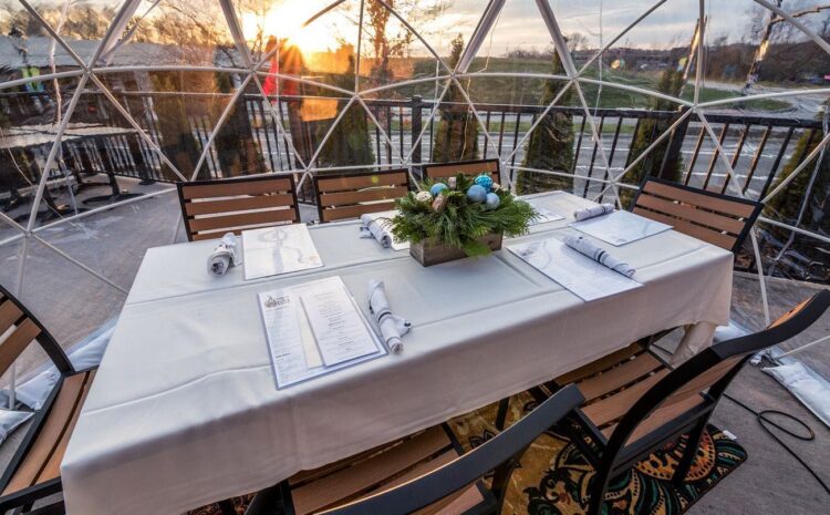  Dining in a Winter Wonderland